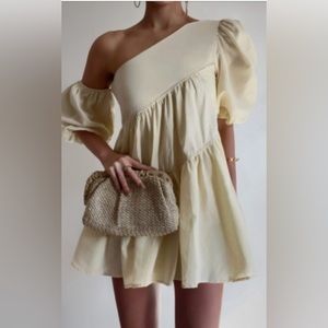 Light yellow asymmetrical cute Showpo dress